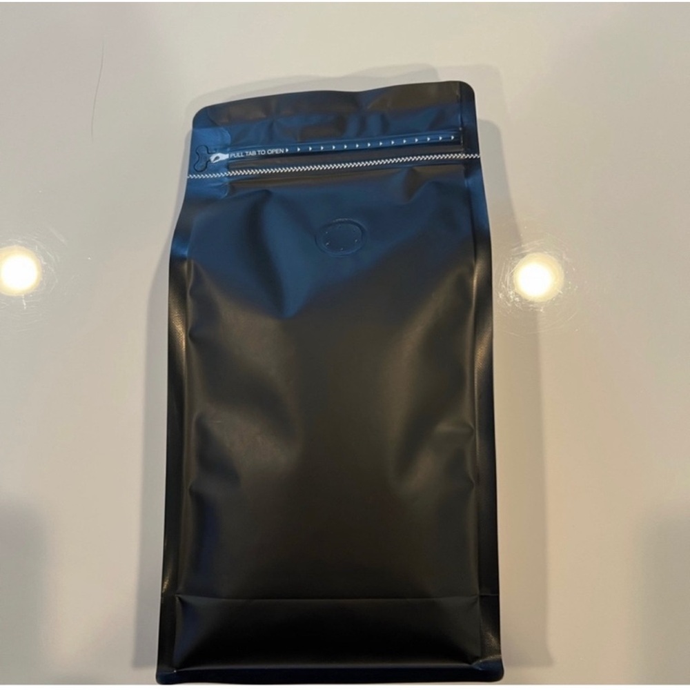 New! Pack of Starbucks coffee medium roast in a package 5”by 6” - Picture 3 of 8